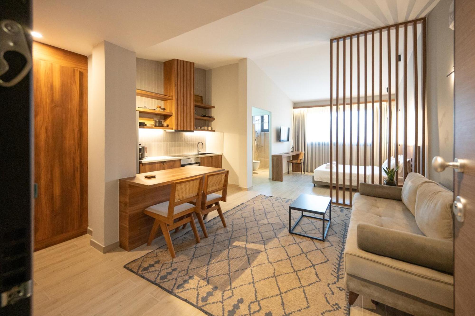Dwell House 5 Ξενοδοχείο Ιωάννινα Εξωτερικό φωτογραφία